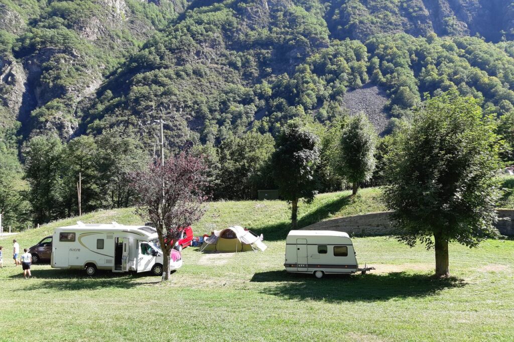 Camping de St Bazerque GR10 Sia